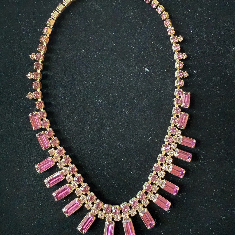 Vintage Elegant Pink and Gold Necklace